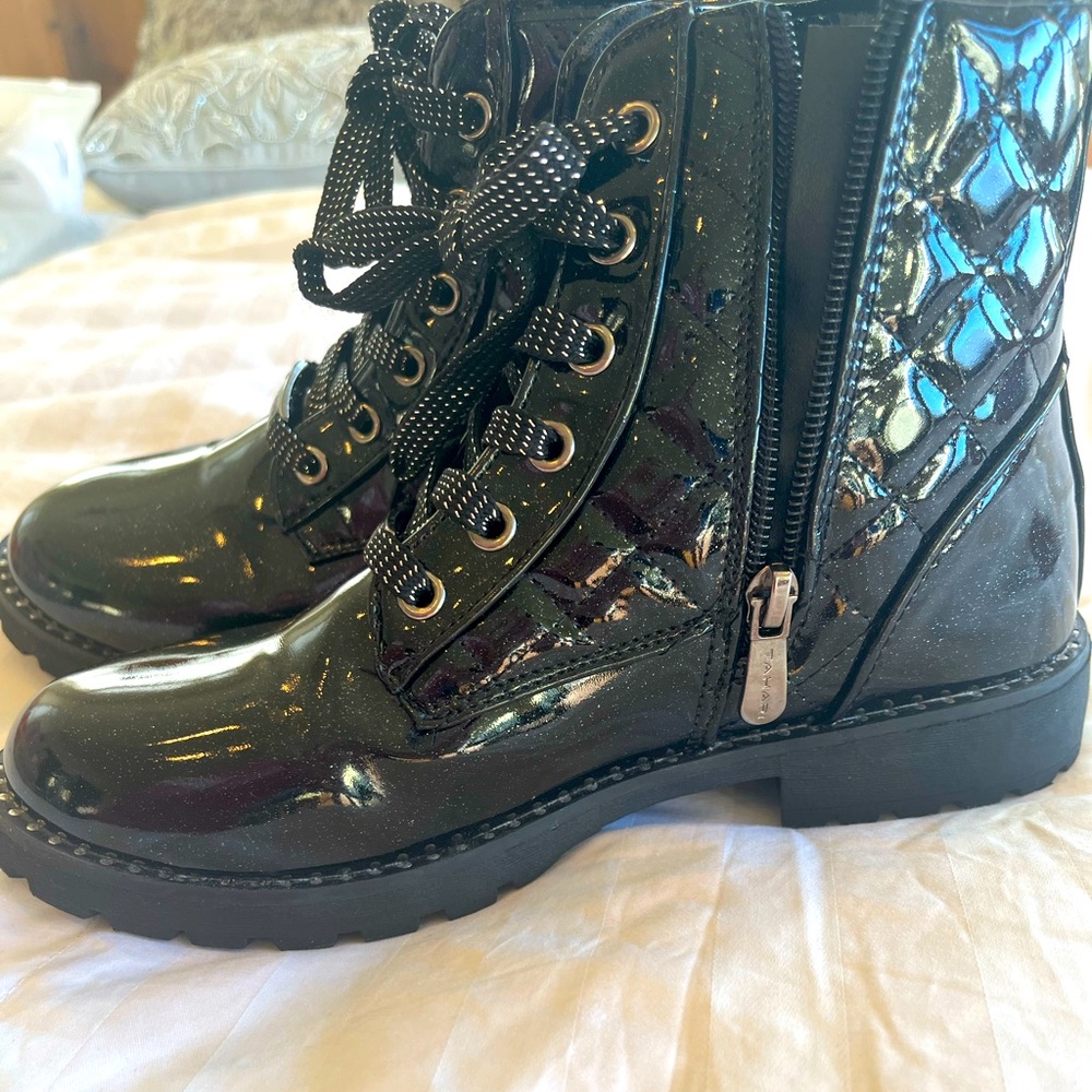 Black sparkly boots.